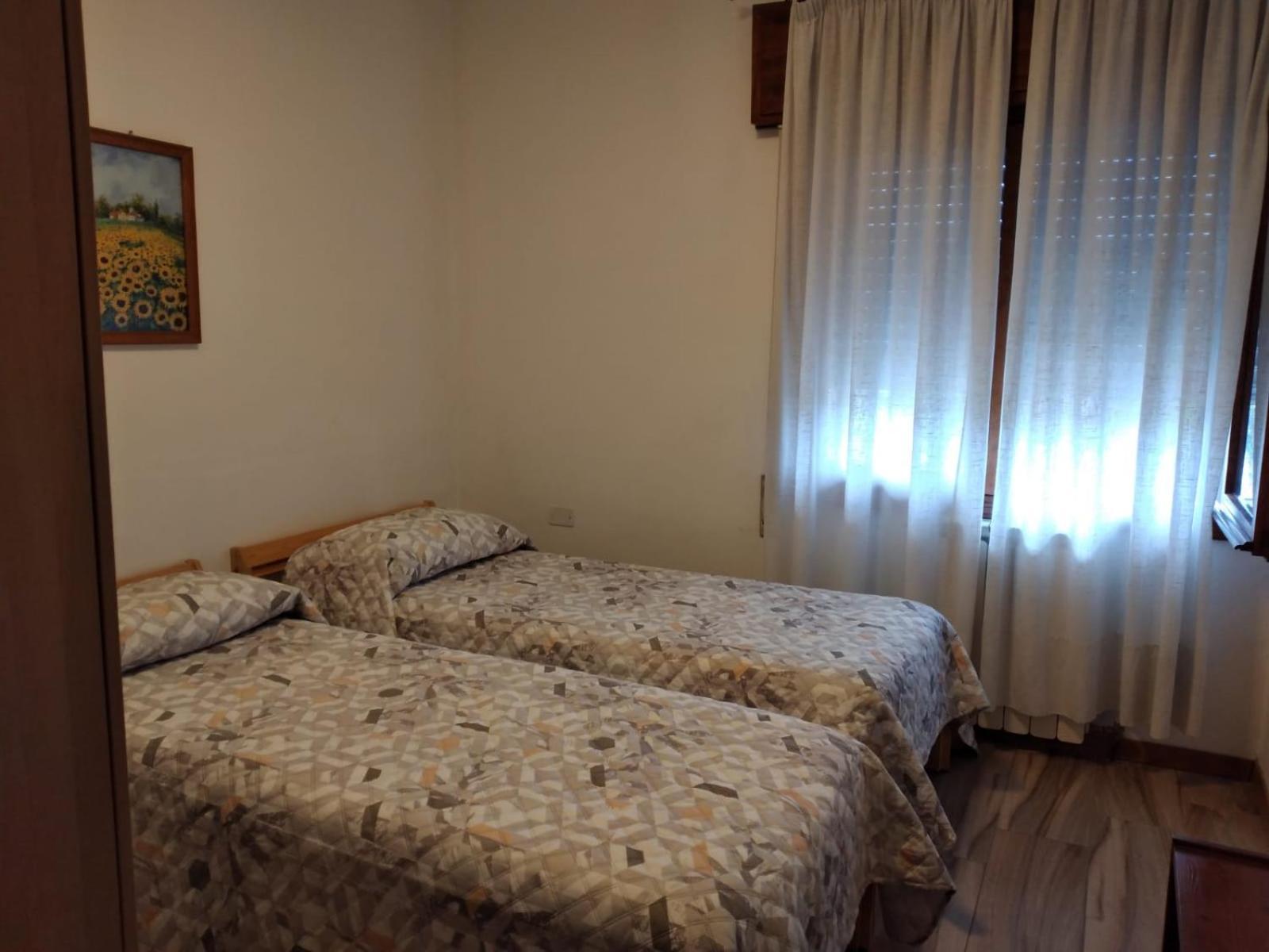 Locazione Turistica Girasole Villa Porto Tolle Exteriör bild