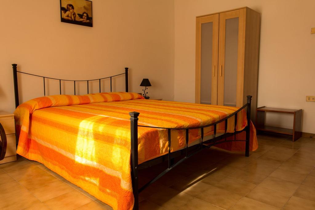 Locazione Turistica Girasole Villa Porto Tolle Exteriör bild
